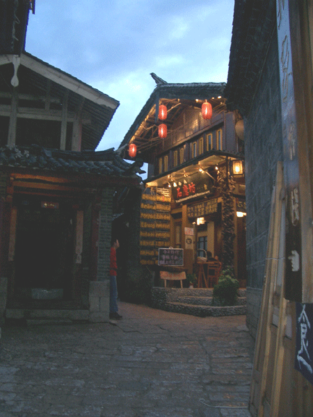 Lijiang at night